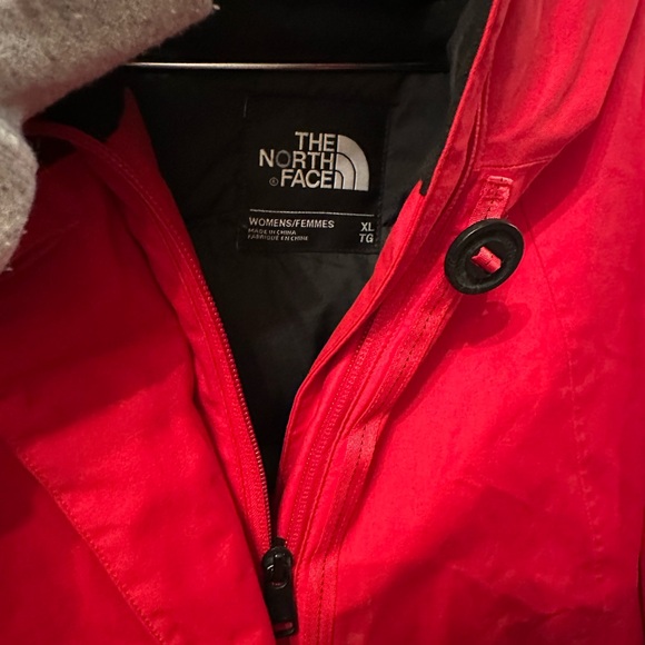 Women's Red Fur-Trimmed North Face Jacket - Picture 2 of 6
